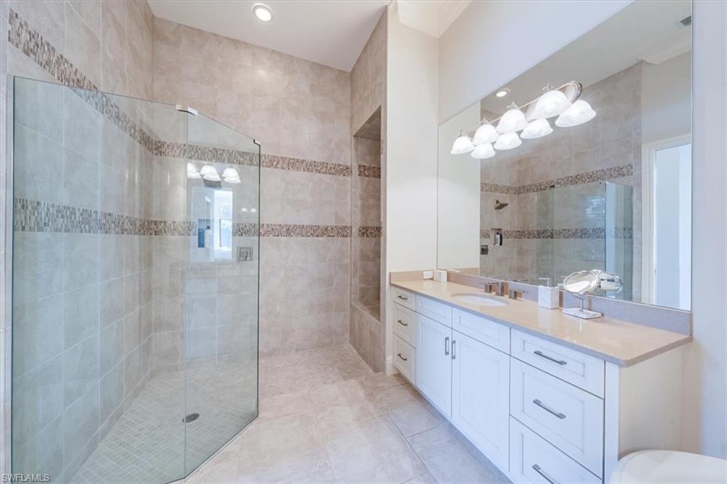 QUAIL WEST - Residential