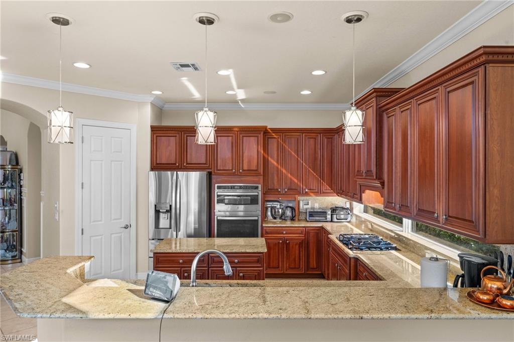 BELLE LAGO - Residential