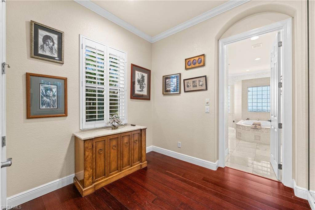 BELLE LAGO - Residential