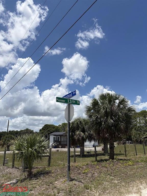 PIONEER PLANTATION - Land