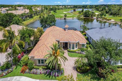 A home in NAPLES