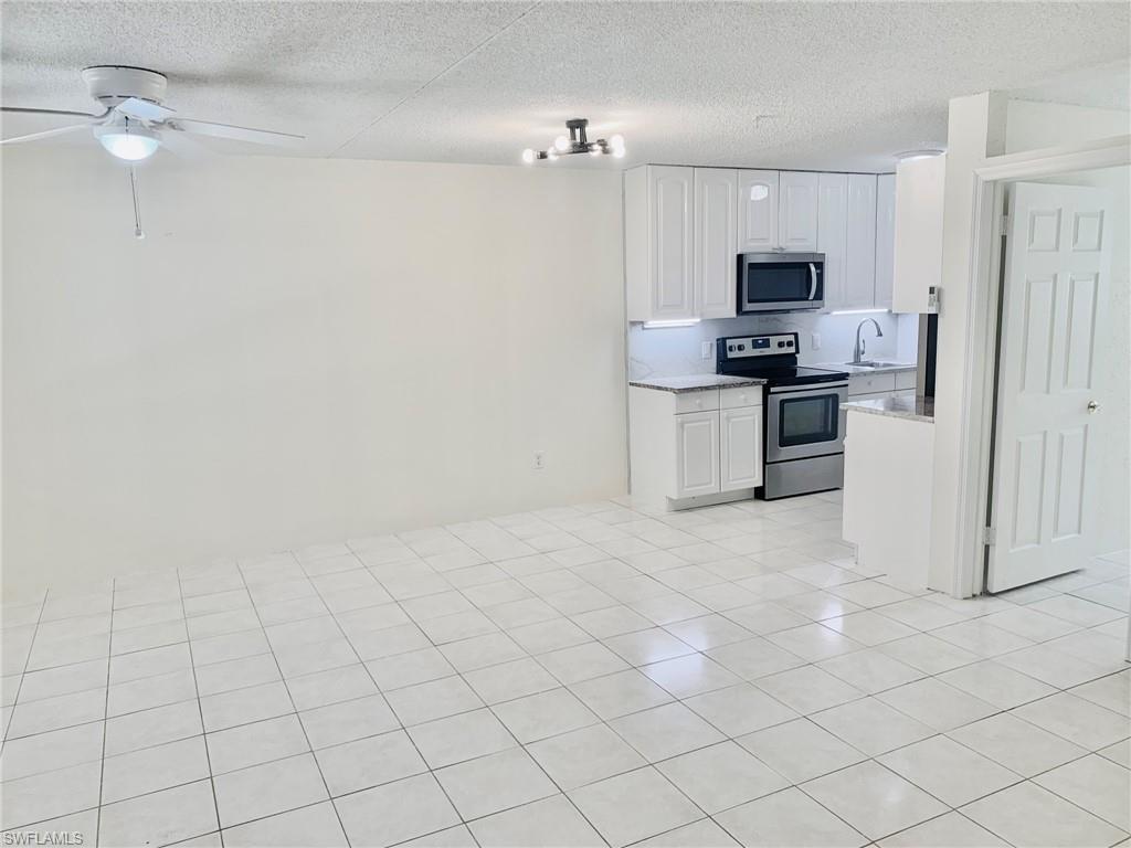 WIGGINS PASS WEST - Residential Lease