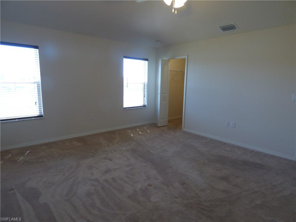 TOWN LAKES - Residential