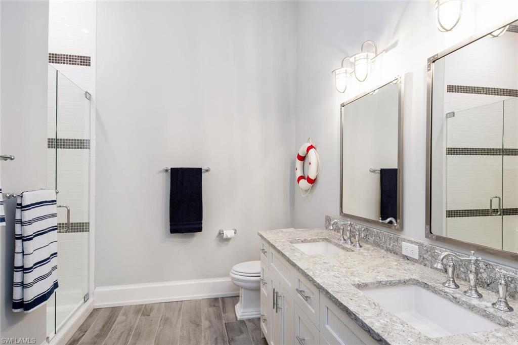 ESTATES - Residential