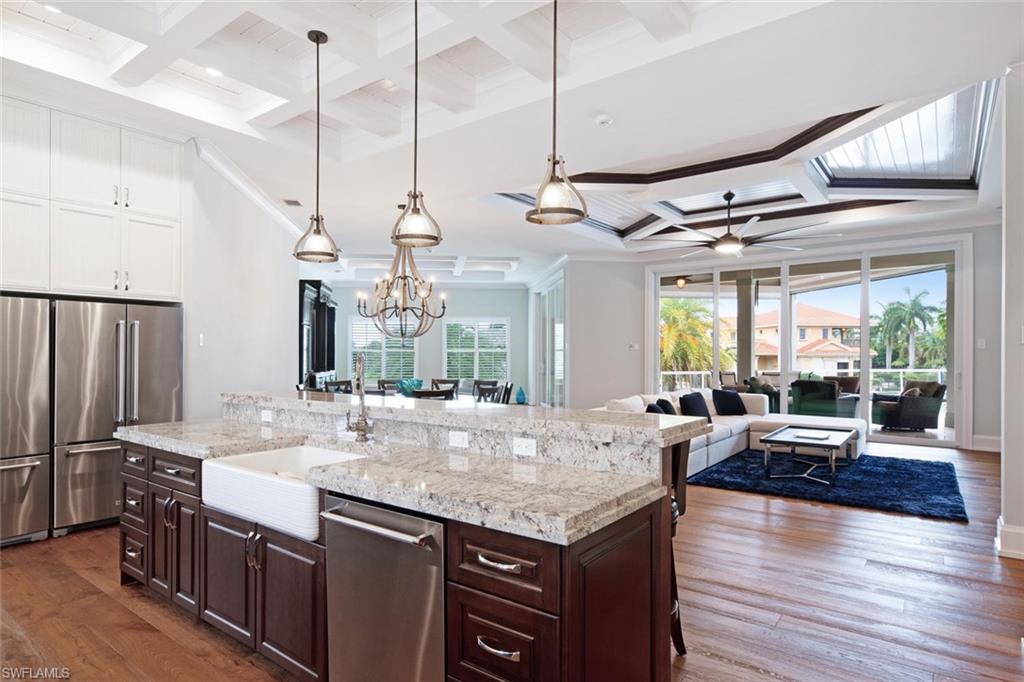 ESTATES - Residential