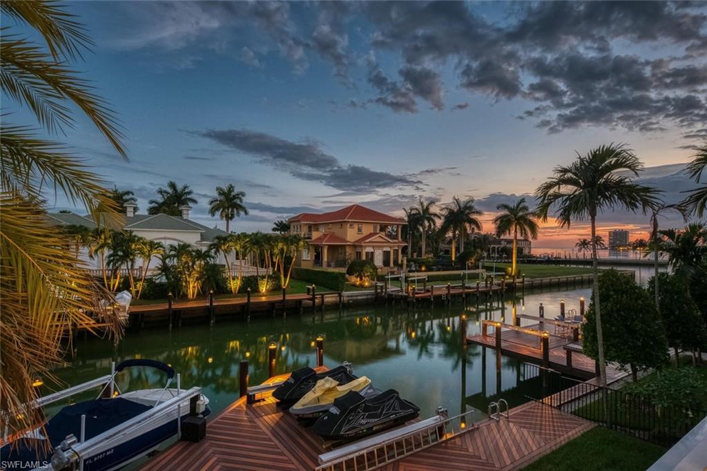 ESTATES - Residential