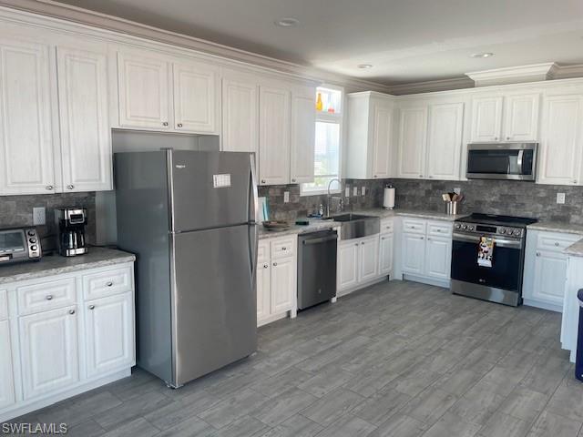 CHERRY ESTATES - Residential Lease