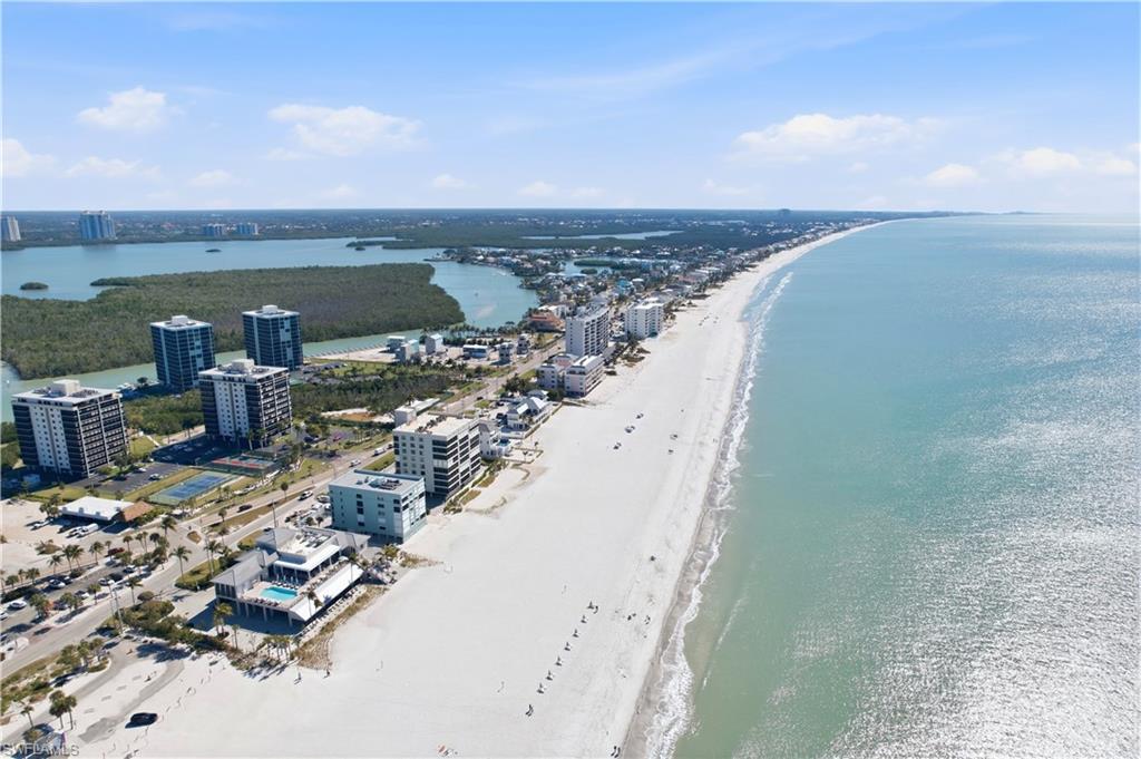 PELICAN POINTE CONDO - Residential