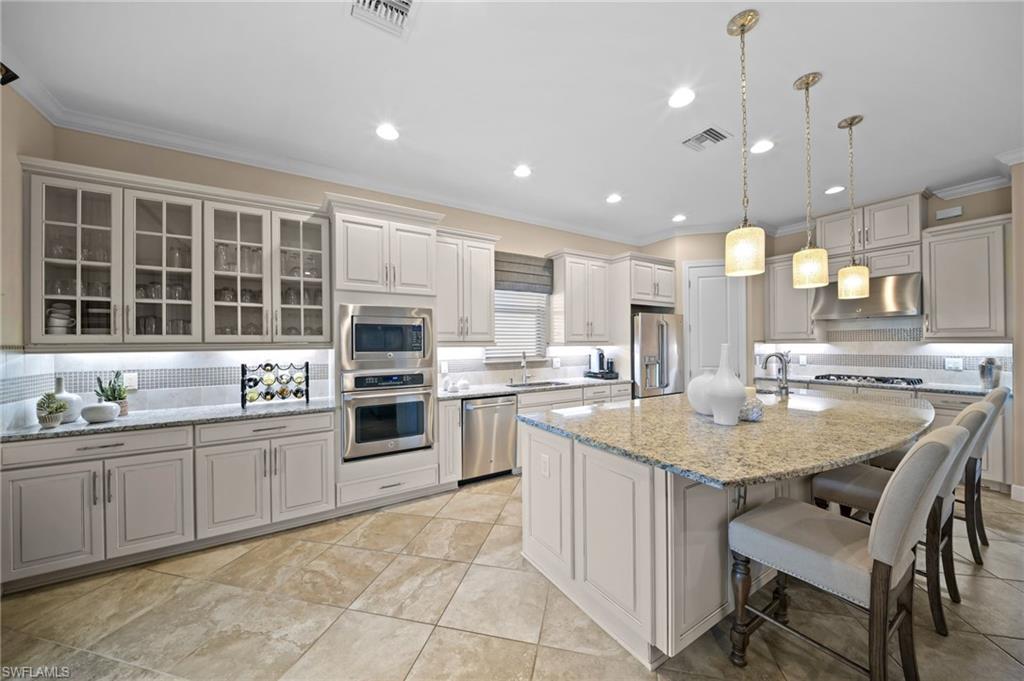 ESPLANADE - Residential