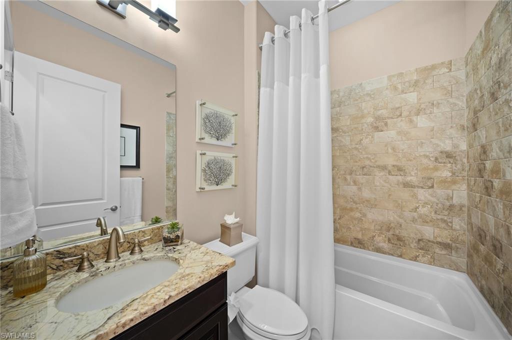 ESPLANADE - Residential