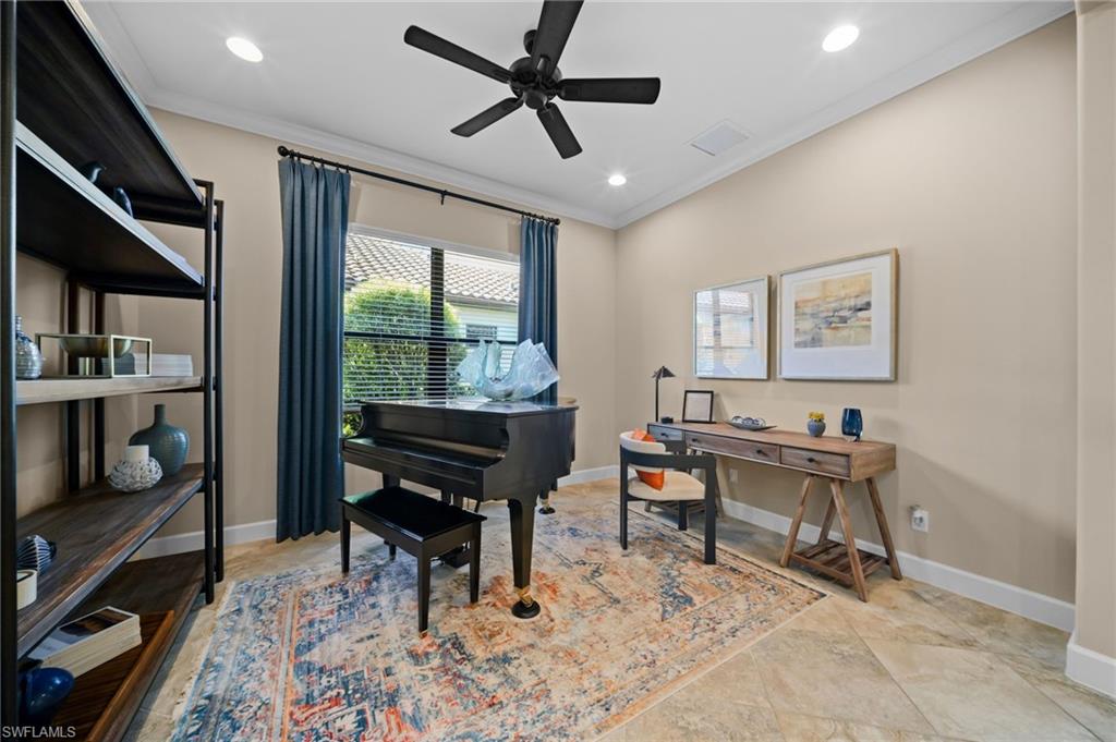 ESPLANADE - Residential