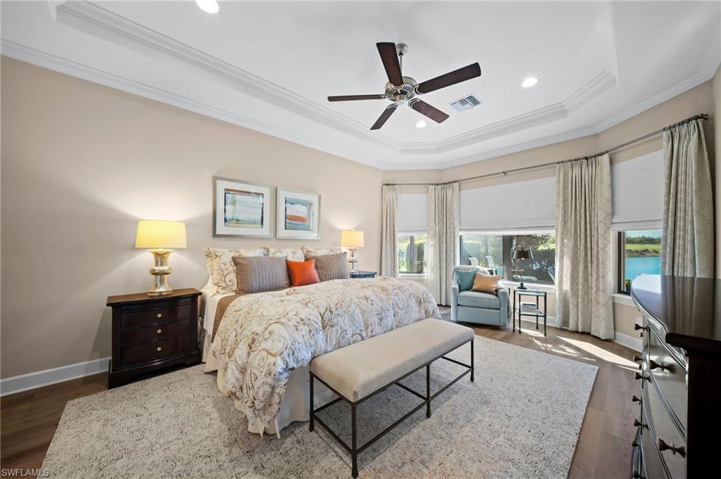 ESPLANADE - Residential