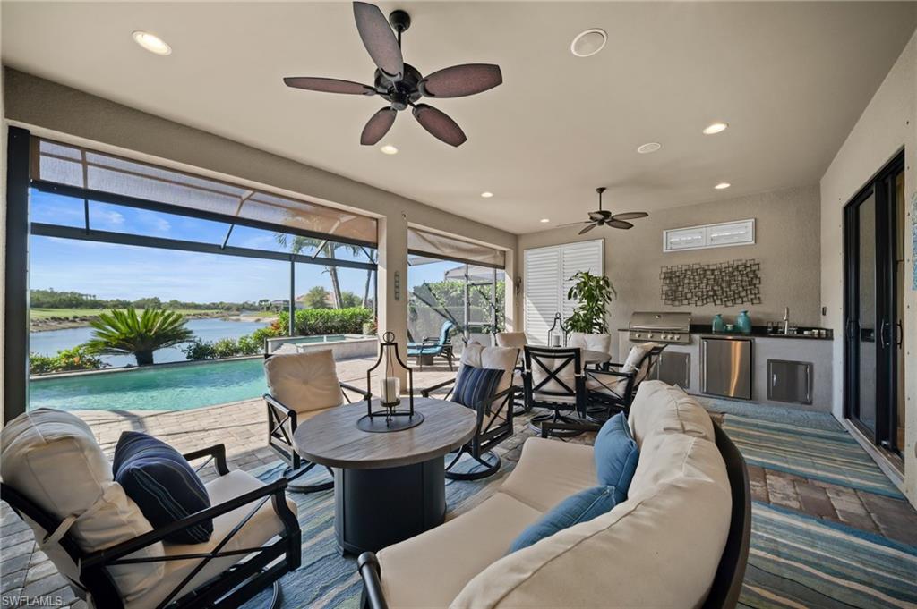 ESPLANADE - Residential