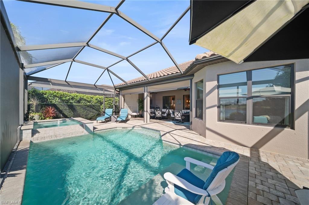 ESPLANADE - Residential