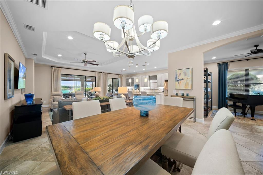 ESPLANADE - Residential