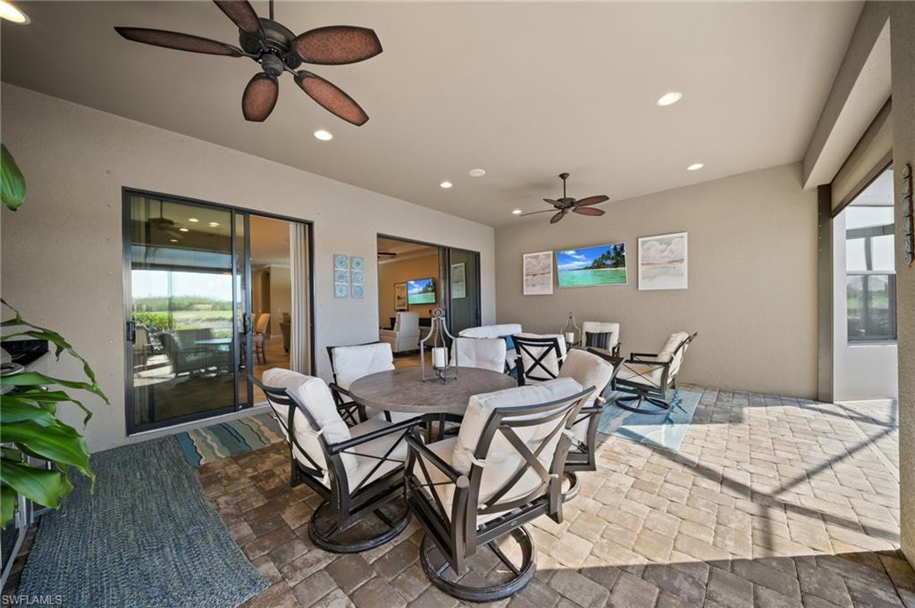 ESPLANADE - Residential