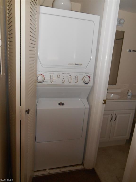 PINEWOOD SOUTH CONDO - Residential