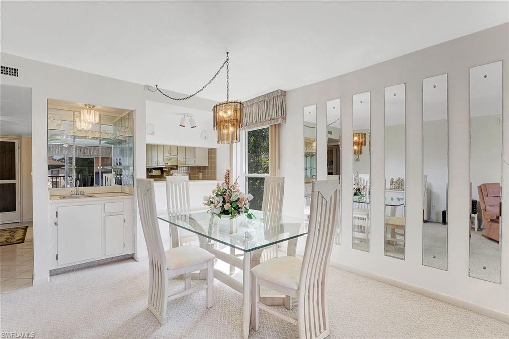 FOUNTAINS III - Residential