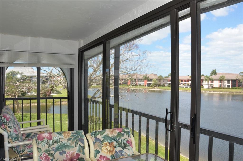 FOUNTAINS III - Residential