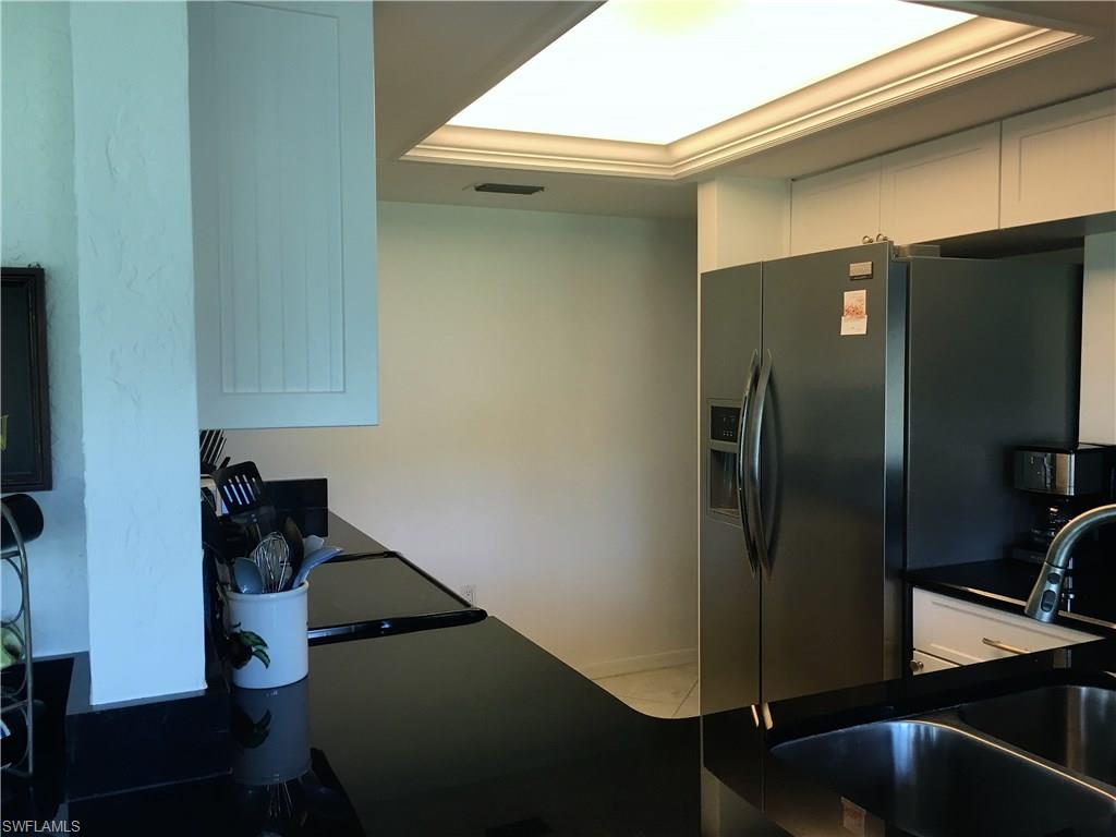 OAKMONT VILLAGE - Residential