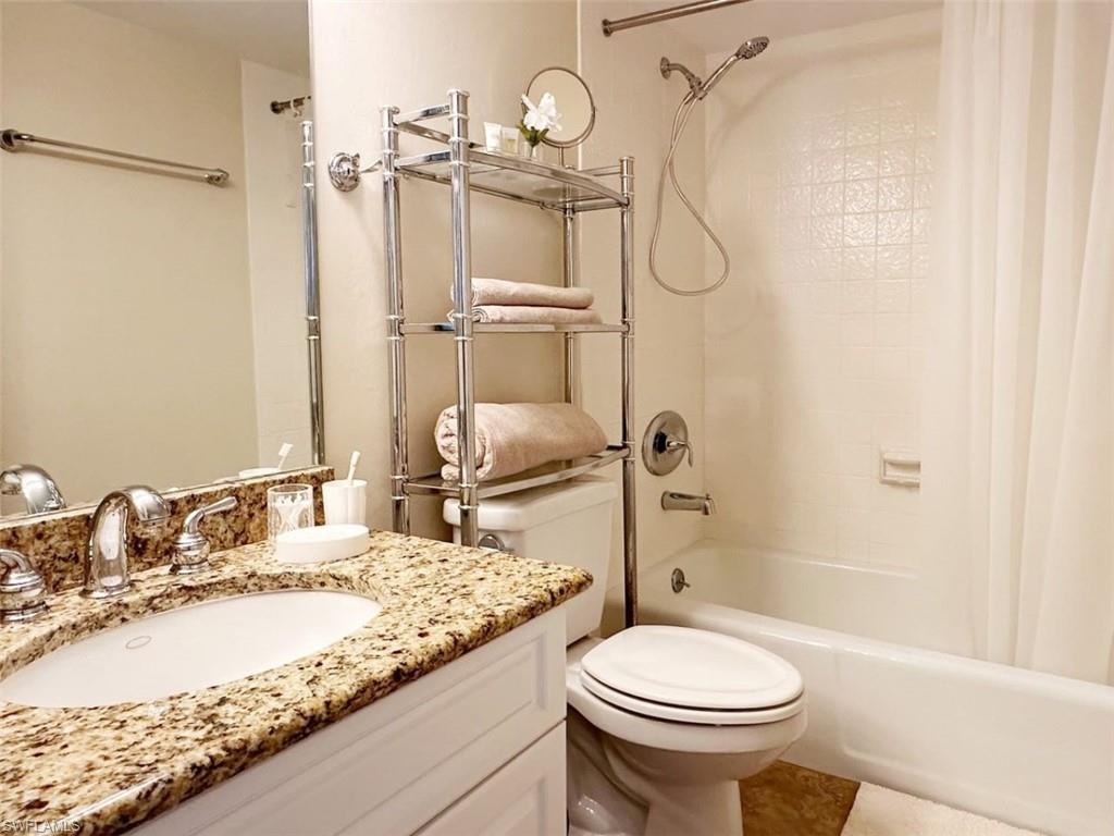 ROYAL SEAFARER - Residential