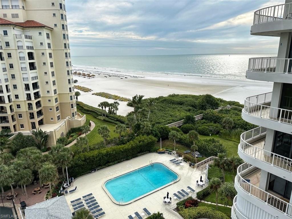 ROYAL SEAFARER - Residential