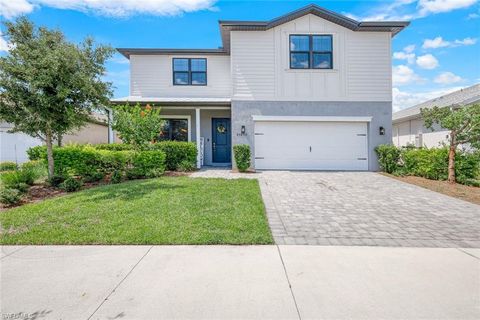 A home in PUNTA GORDA