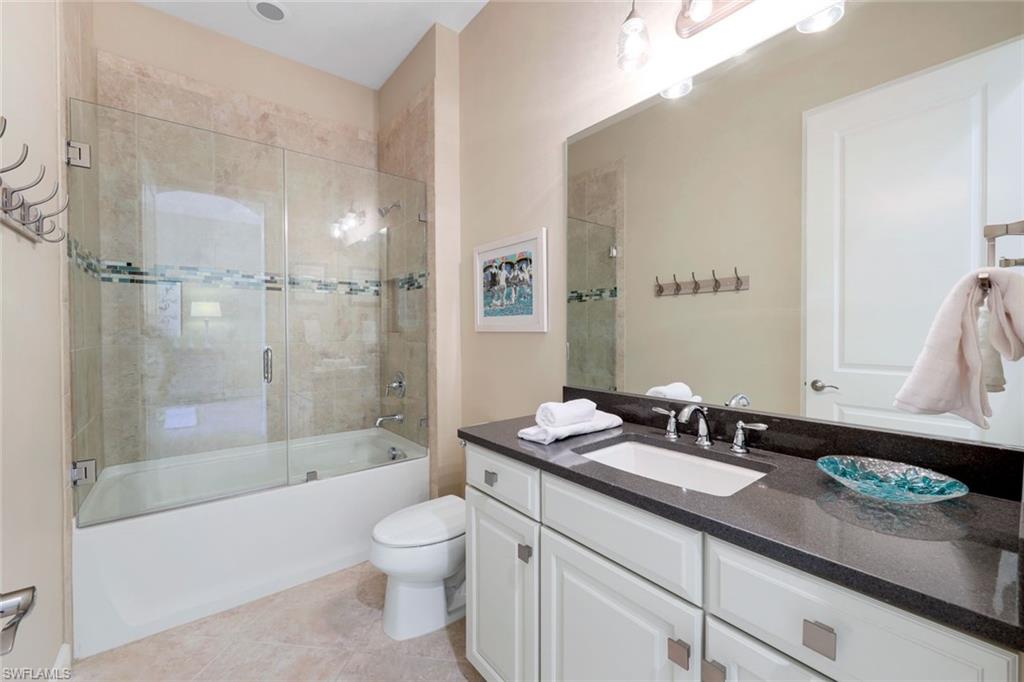 ESPLANADE - Residential