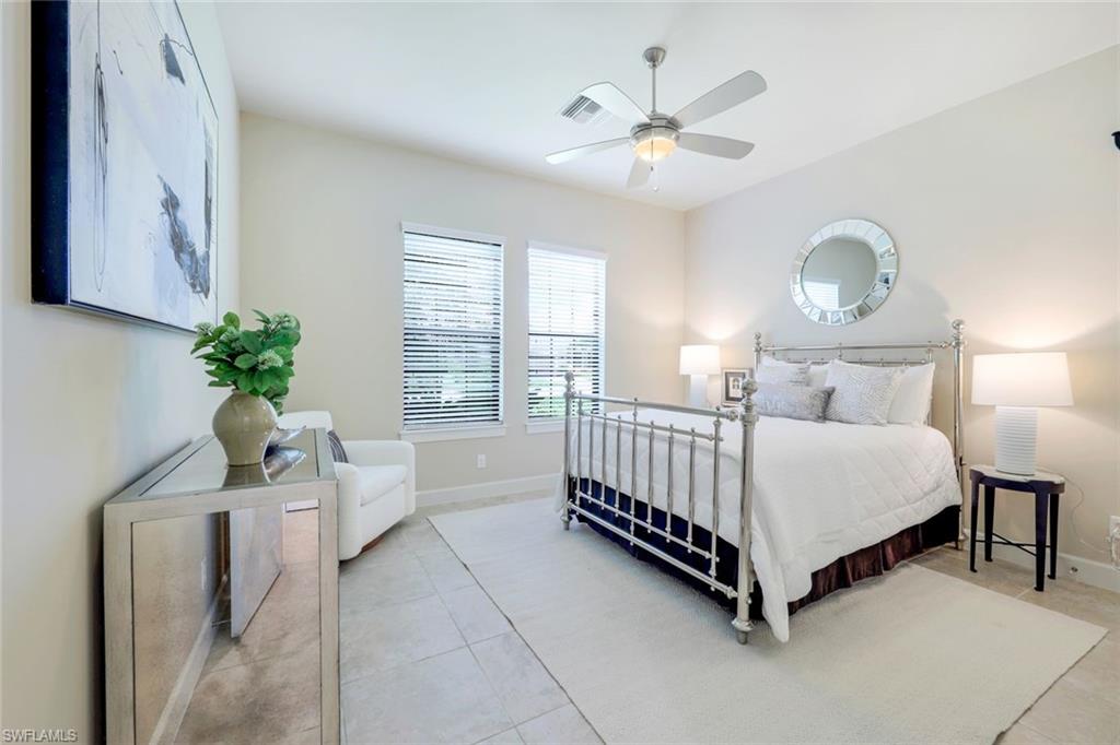 ESPLANADE - Residential