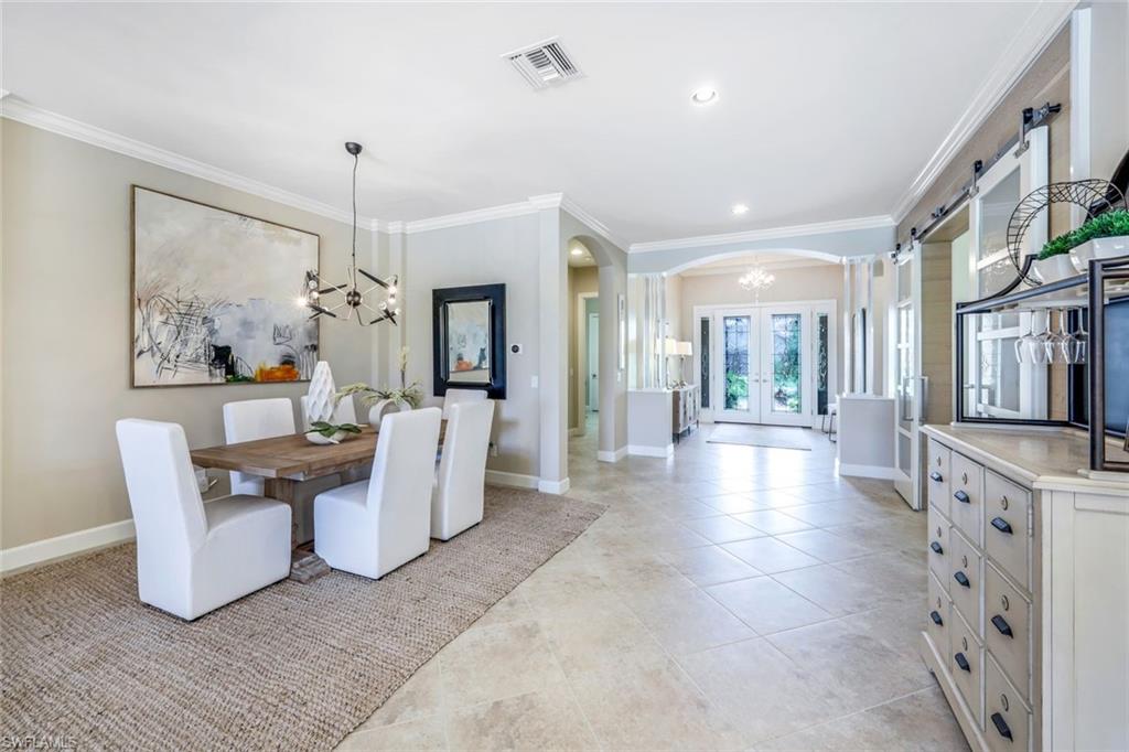 ESPLANADE - Residential