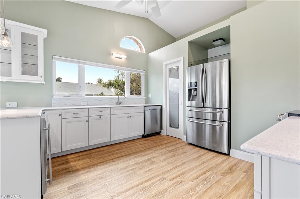 SABAL SPRINGS GOLF AND RACQUET CLUB - Residential