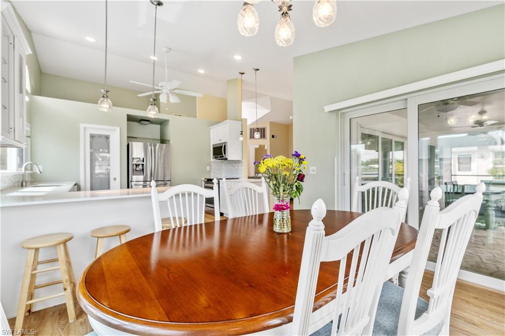 SABAL SPRINGS GOLF AND RACQUET CLUB - Residential