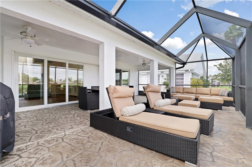 SABAL SPRINGS GOLF AND RACQUET CLUB - Residential