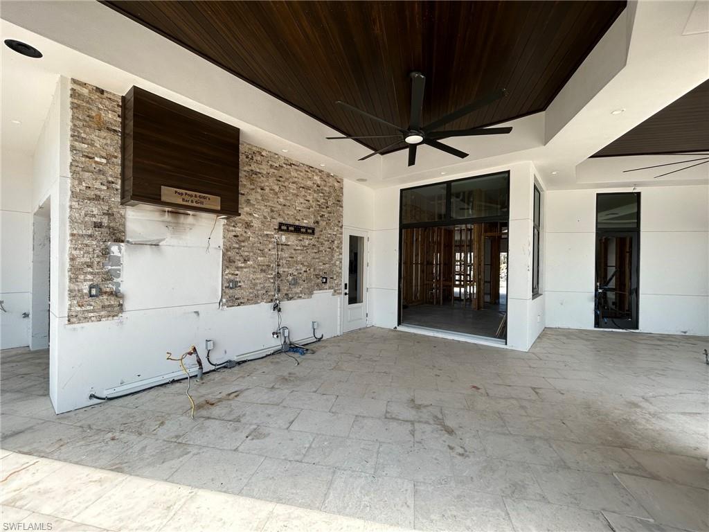 SIESTA ISLES - Residential