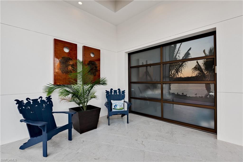 SIESTA ISLES - Residential