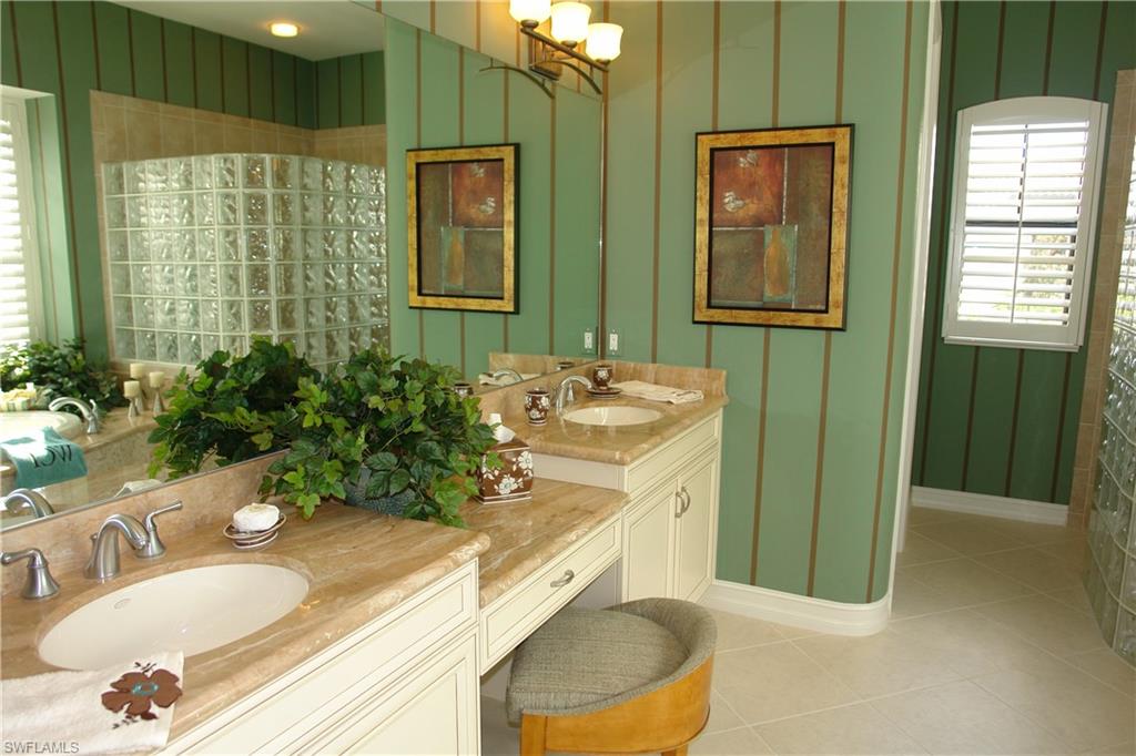 HAMPTON PARK - Residential Lease