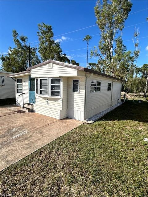 A home in NORTH FORT MYERS