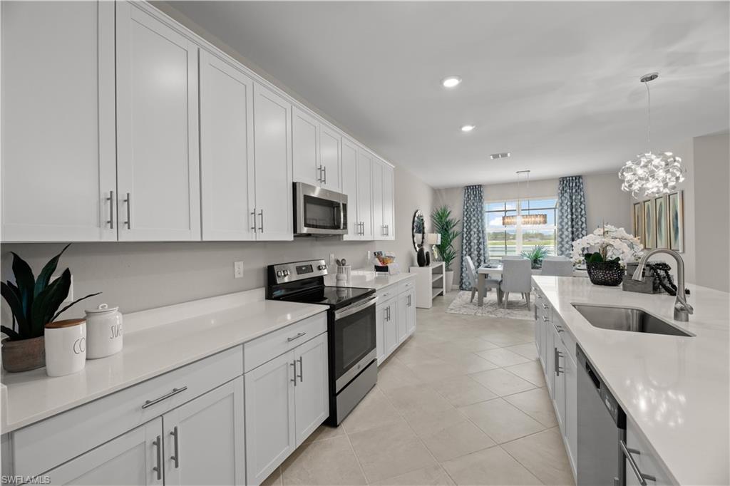 MAPLE POINT - Residential