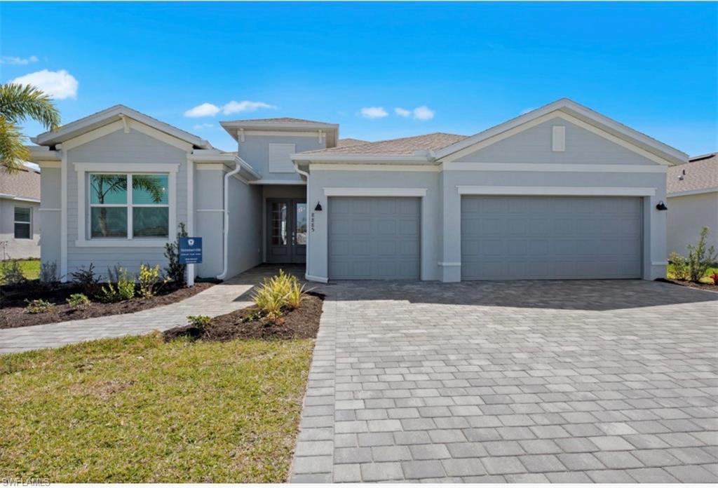 MAPLE POINT - Residential