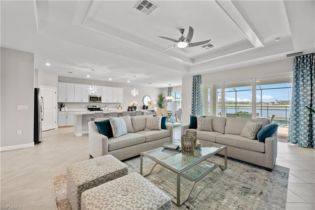 MAPLE POINT - Residential