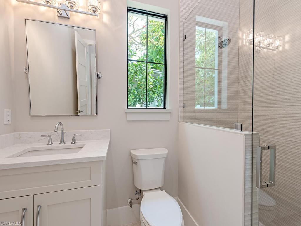 LAKE PARK - Residential