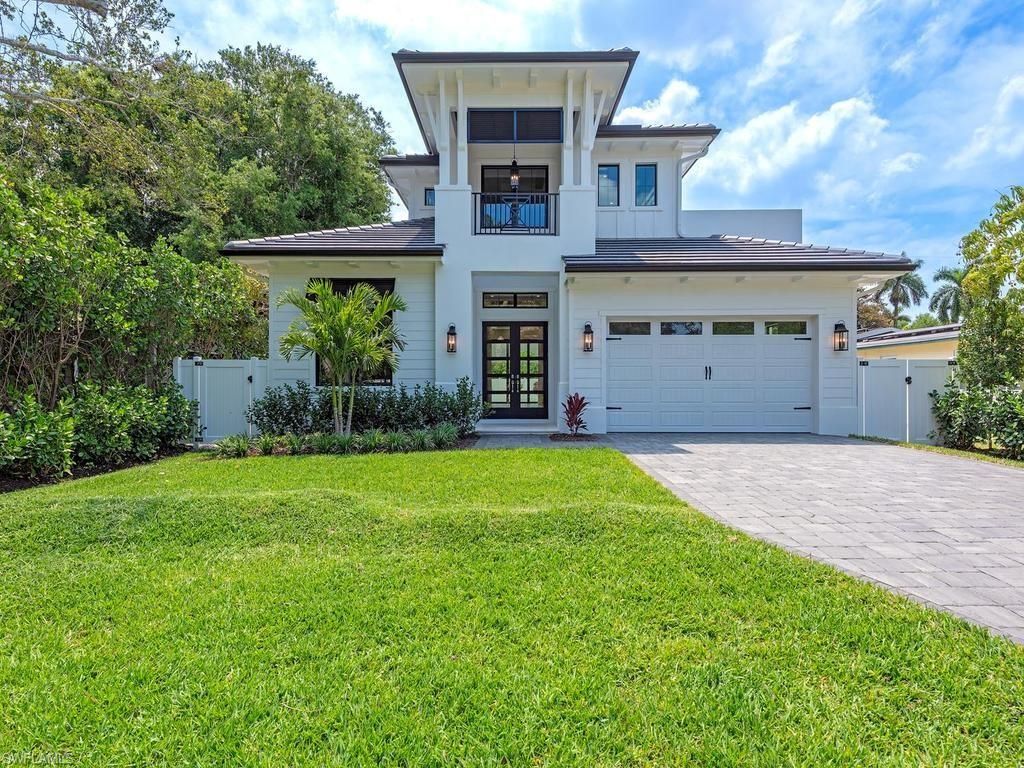 Photo of 1102 9th AVE N, NAPLES, FL 34102 (MLS # 226006934)