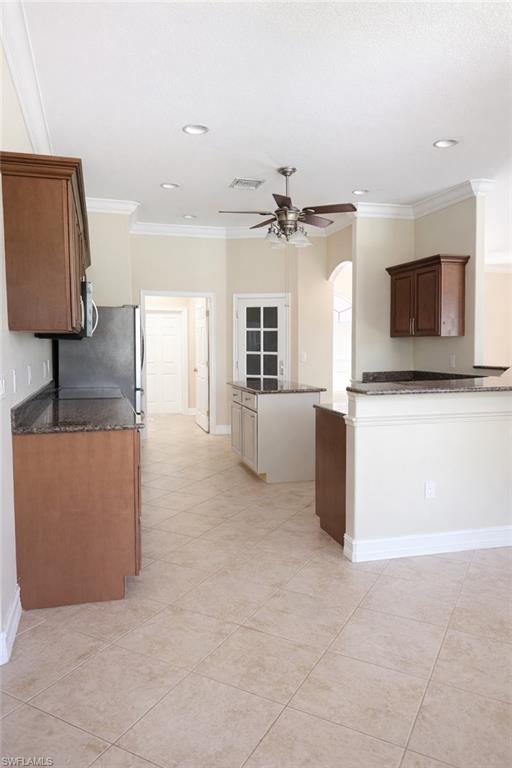 SAN CARLOS PARK - Residential