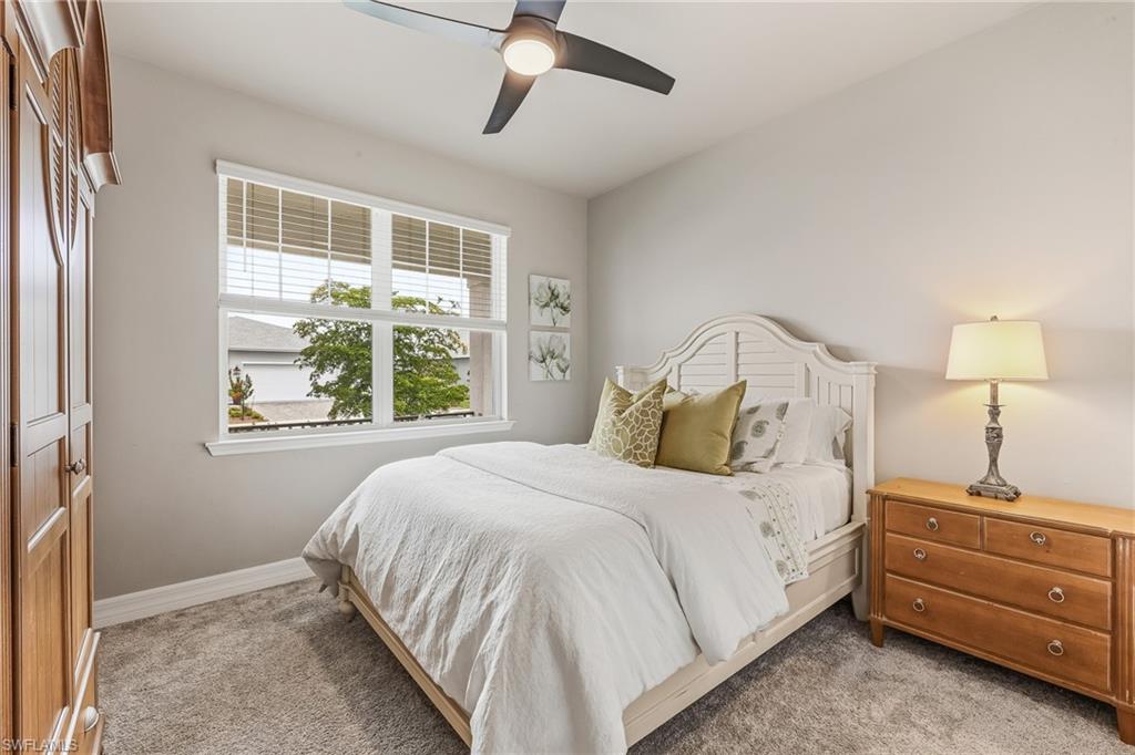 CRESCENT LAKES - Residential