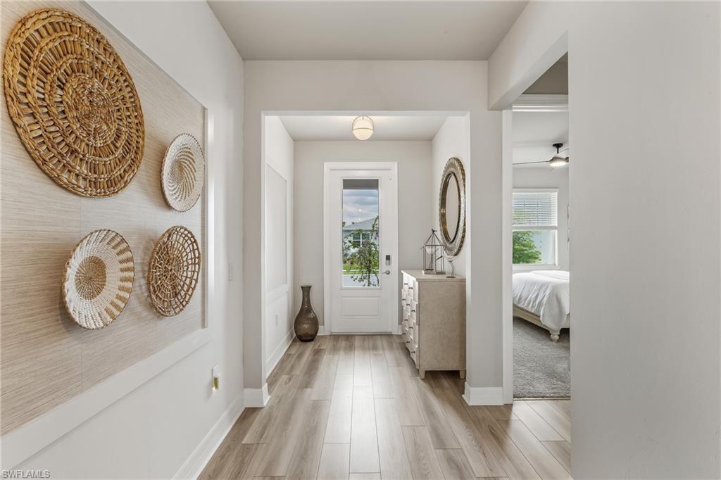 CRESCENT LAKES - Residential