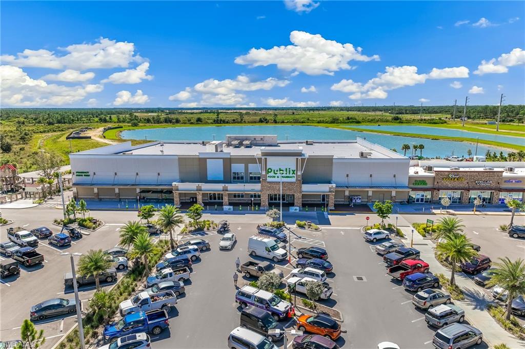 CRESCENT LAKES - Residential