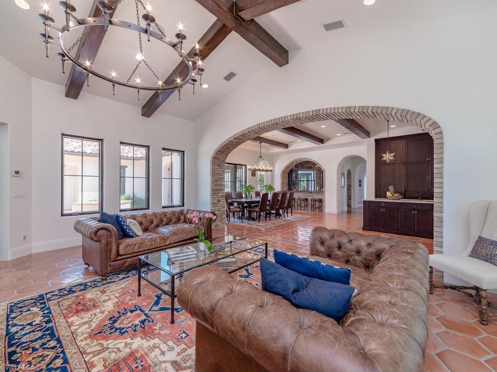 MOORINGS - Residential