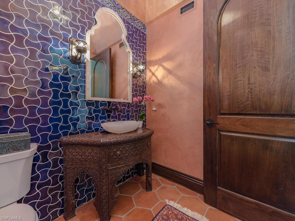 MOORINGS - Residential