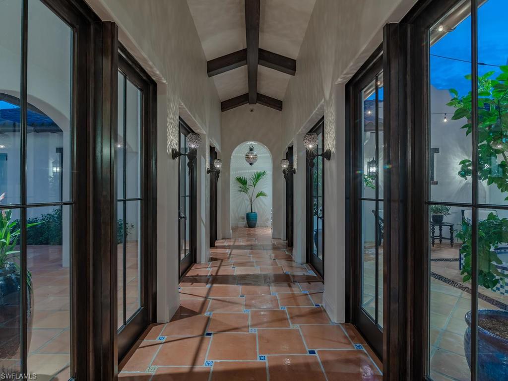 MOORINGS - Residential