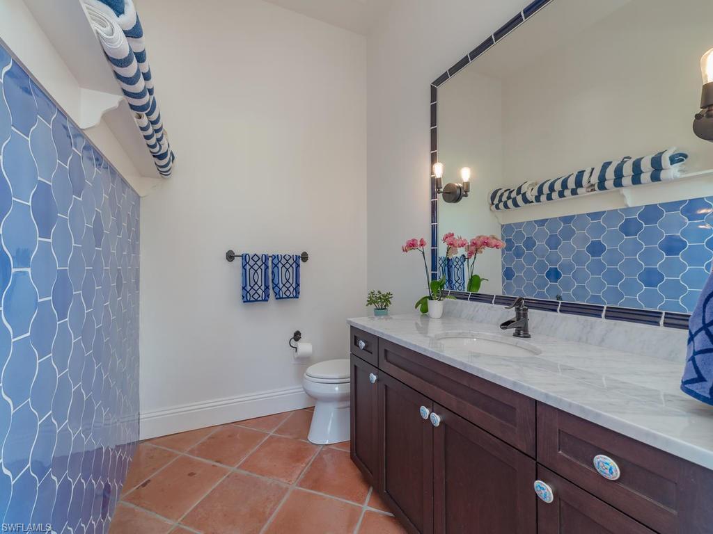 MOORINGS - Residential